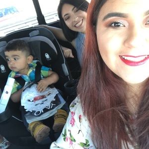 Meet your Posher, Valeria